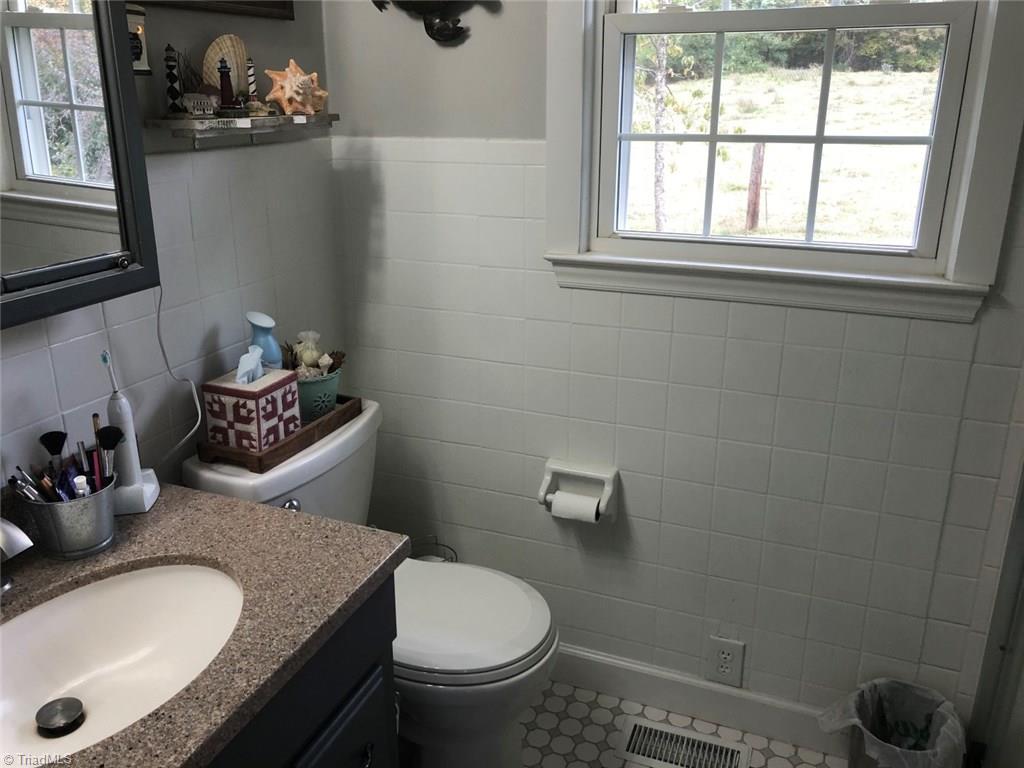 189 Bateman Road Mount Airy, NC 27030 - Photo 27 of 42 Gallery Image 27