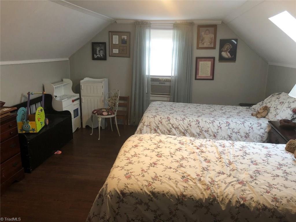189 Bateman Road Mount Airy, NC 27030 - Photo 33 of 42 Gallery Image 33