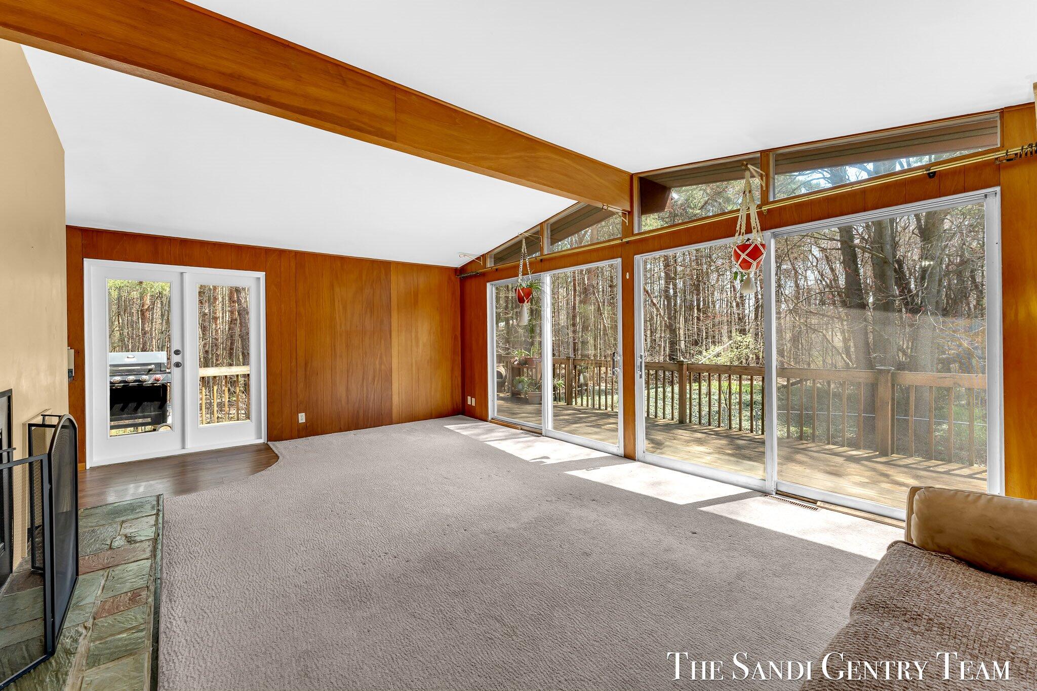 2981 East Sternberg Road Fruitport, MI 49415 - Photo 7 of 57 16-KYL00093