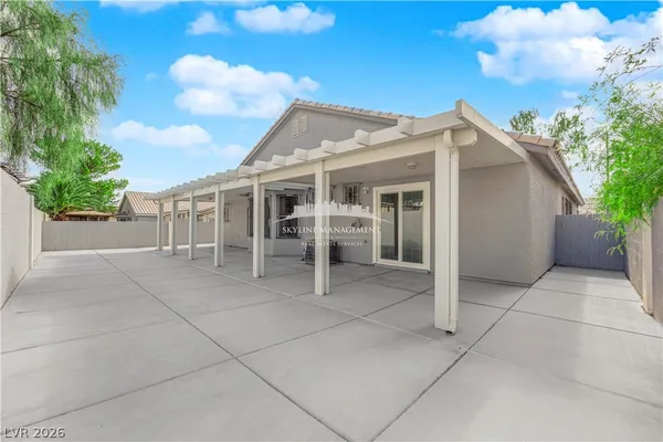 $2,425 | 1918 Double Delight Avenue, North Las Vegas, NV 89032