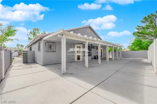 $2,425 | 1918 Double Delight Avenue, North Las Vegas, NV 89032