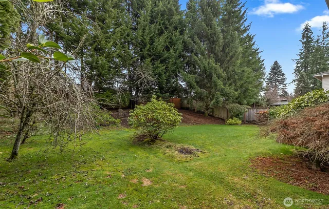 $799,990 | 12411 44th Drive Southeast, Everett, WA 98208
