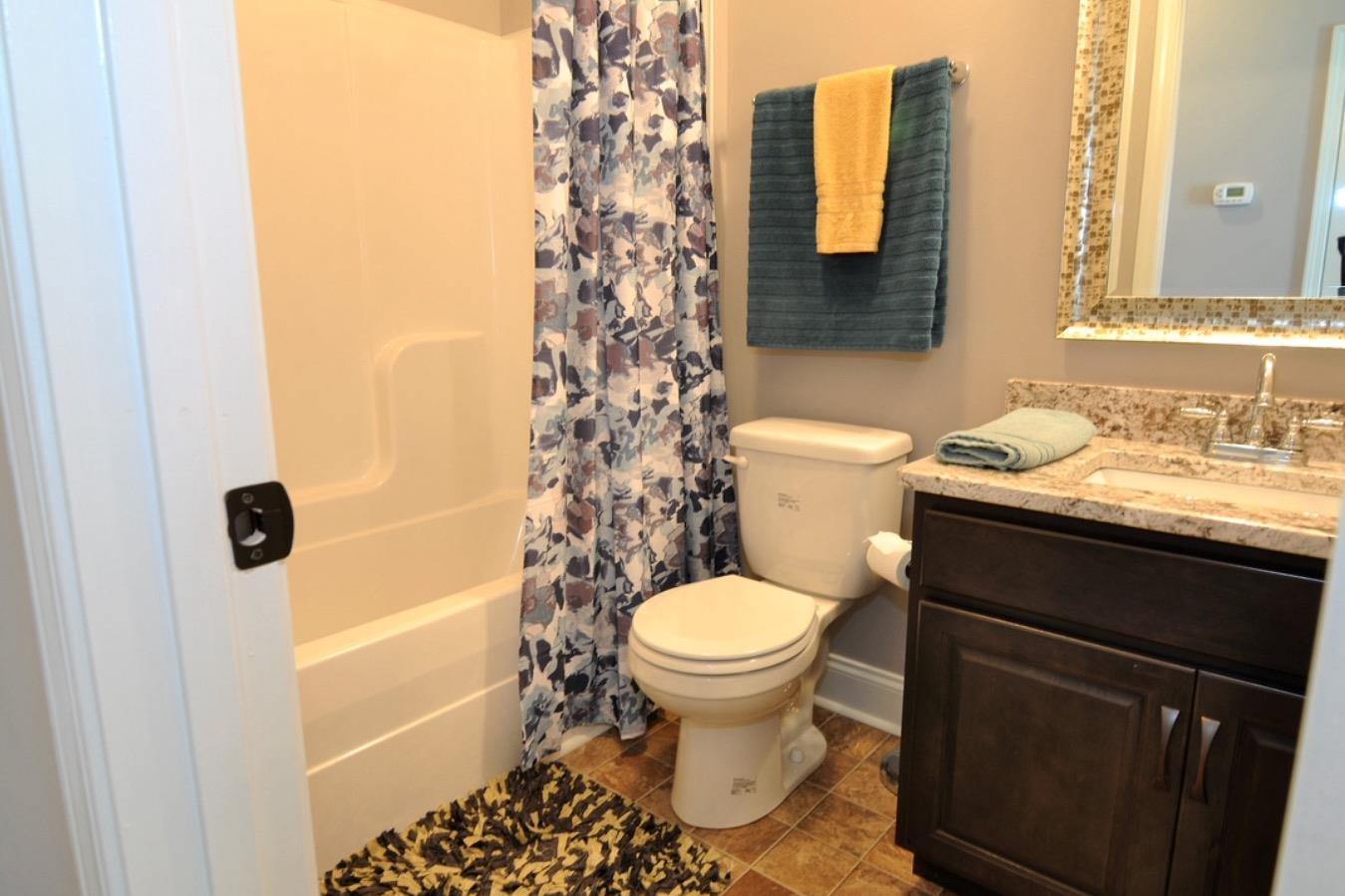 1033 Randy Road Ashland City, TN 37015 - Photo 17 of 21 stock photo