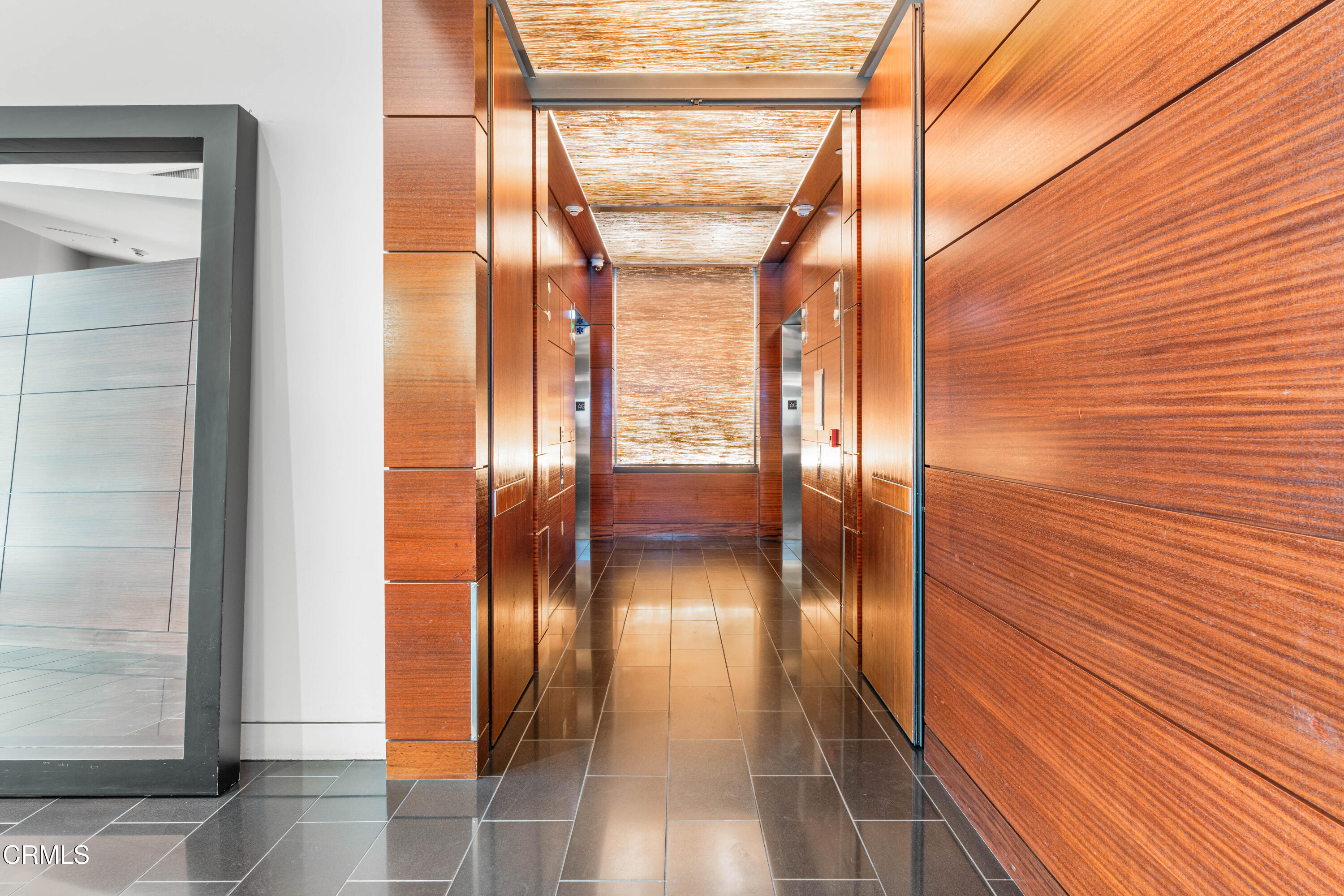 1155 South Grand Avenue, Unit 2106 Los Angeles, CA 90015 - Photo 47 of 51 a view of empty room with wooden floor
