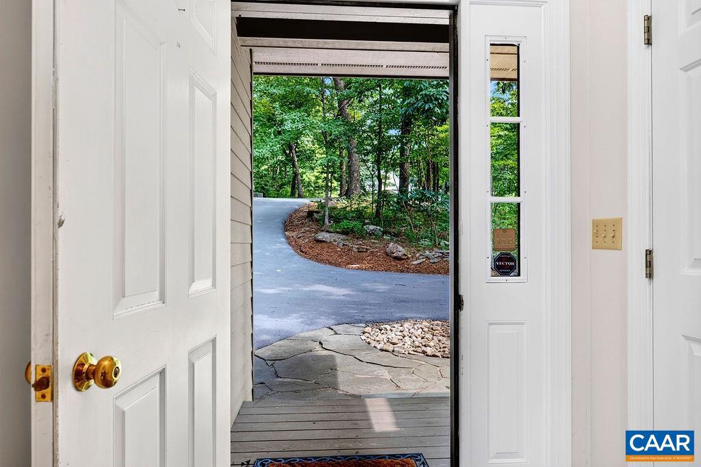 78 Timber Ridge Lane Roseland, VA 22967 - Photo 10 of 64 Gallery Image 10
