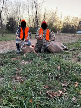 $725,000 | 2 Whitetail Rdg Road, Eolia, MO 63344