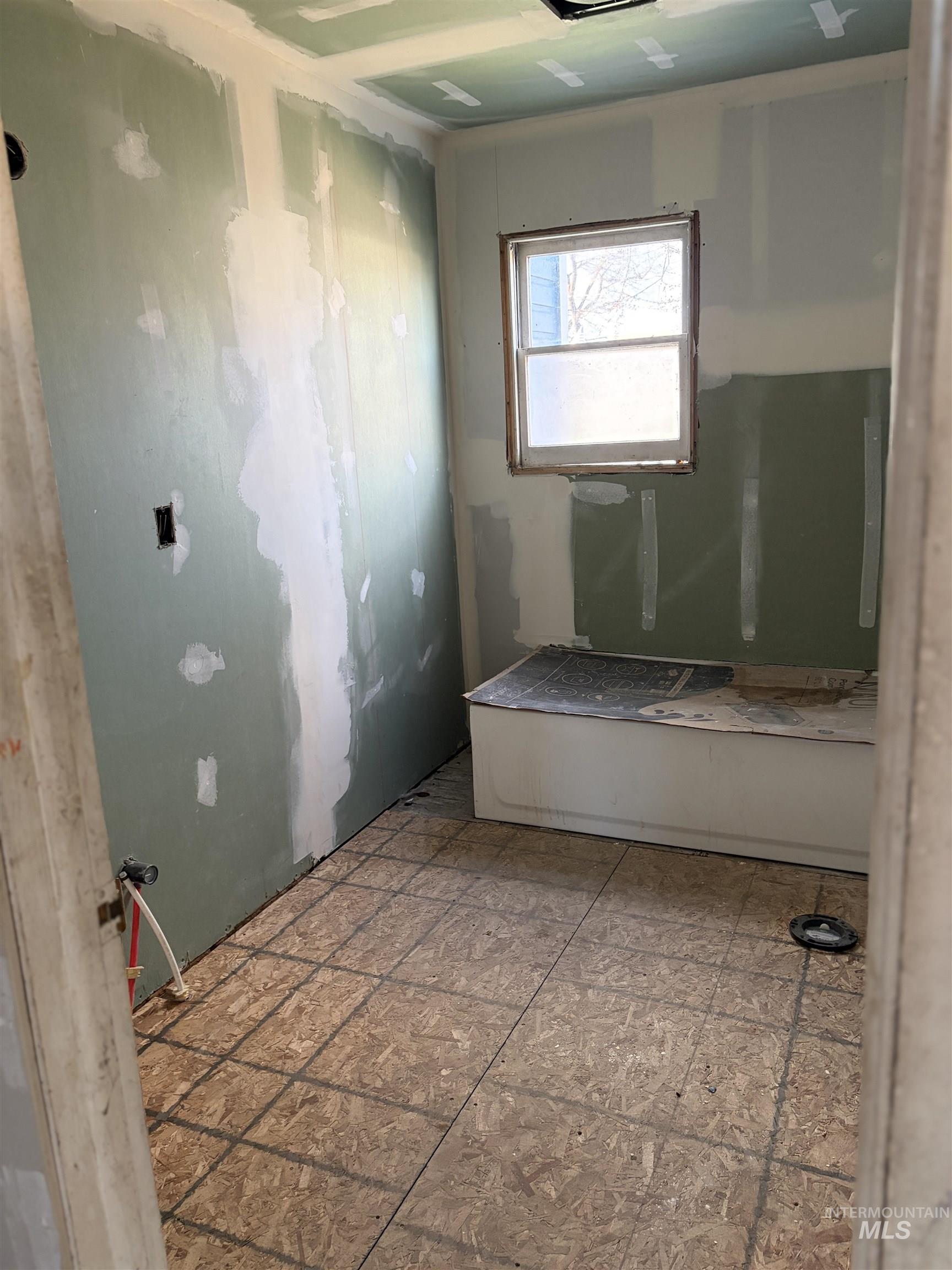 308 East Park Street Weiser, ID 83672 - Photo 24 of 50 View of bathroom