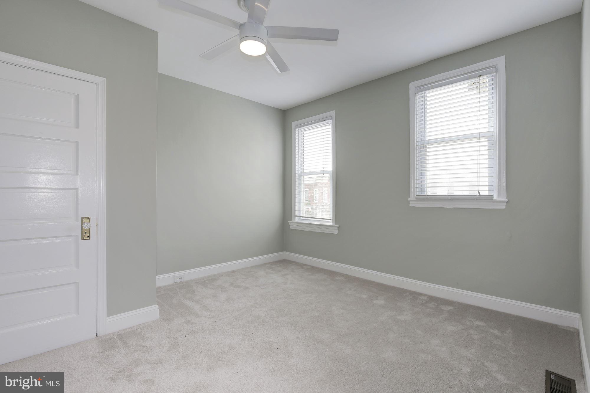 664 Columbia Road Northwest Washington, DC 20001 - Photo 18 of 29 Bedroom