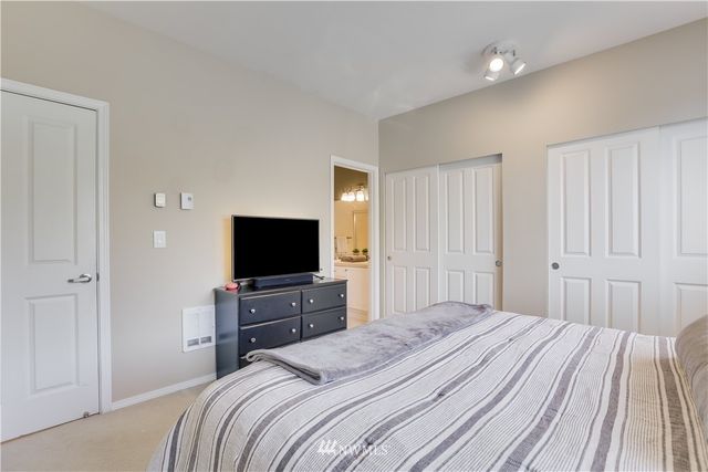 $396,000 | 1500 South 18th Street, Unit J201, Renton, WA 98055