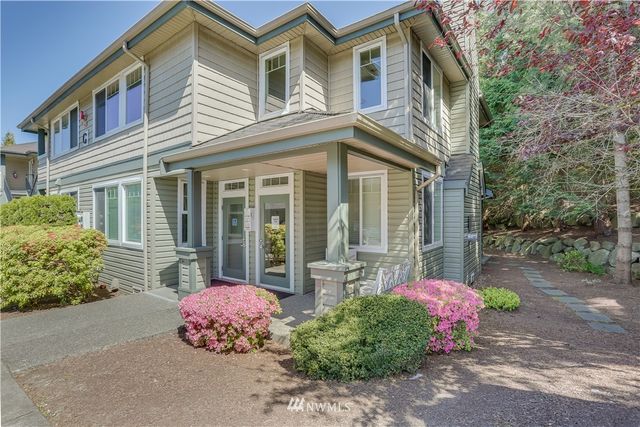$396,000 | 1500 South 18th Street, Unit J201, Renton, WA 98055