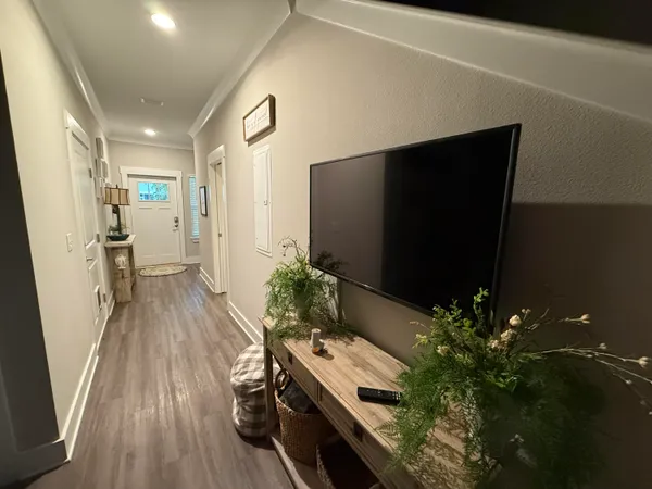 $295,000 | 406 Date Palm Lane, Freeport, FL 32439