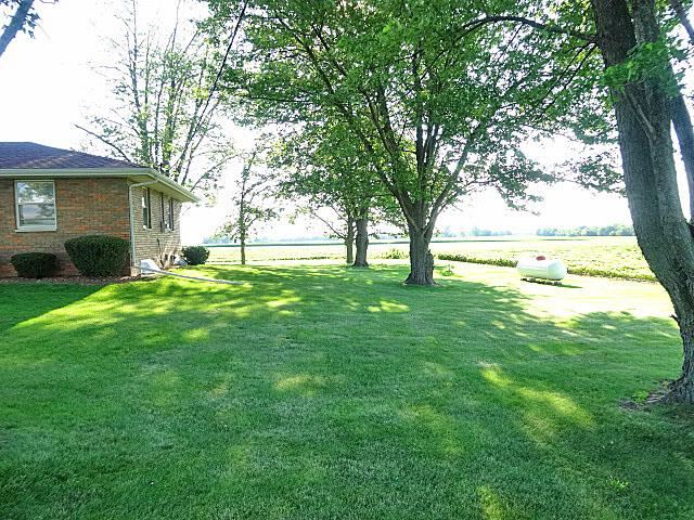 3725 North Eden Road Elmwood, IL 61529 - Photo 11 of 18 Gallery Image 11
