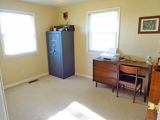 3725 North Eden Road Elmwood, IL 61529 - Photo 17 of 18 Gallery Image 17