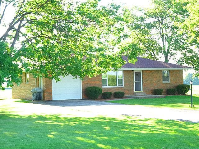 3725 North Eden Road Elmwood, IL 61529 - Photo 3 of 18 Gallery Image 3