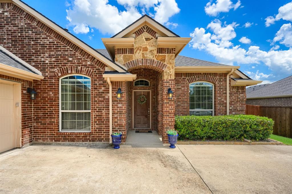 1115 Oak Ridge Road Forney, TX 75126 - Photo 4 of 30