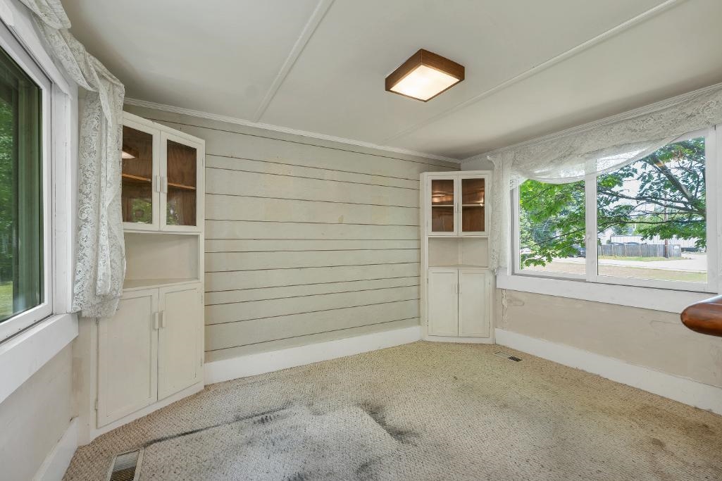 4 Varney Point Road Gilford, NH 03249 - Photo 25 of 60