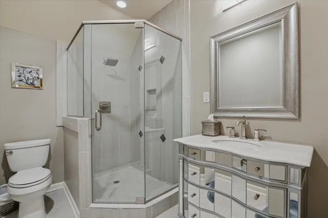 $3,995,000 | 8 Jeffers Court, Houston, TX 77024