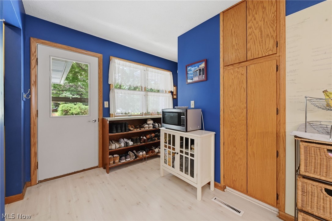 1499 Morris Road Kent, OH 44240 - Photo 26 of 41