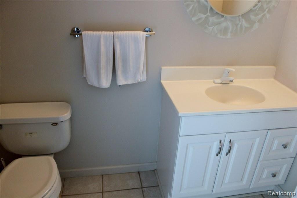 4411 Granger Road Ortonville, MI 48462 - Photo 20 of 25 Spacious Half Bath in LL