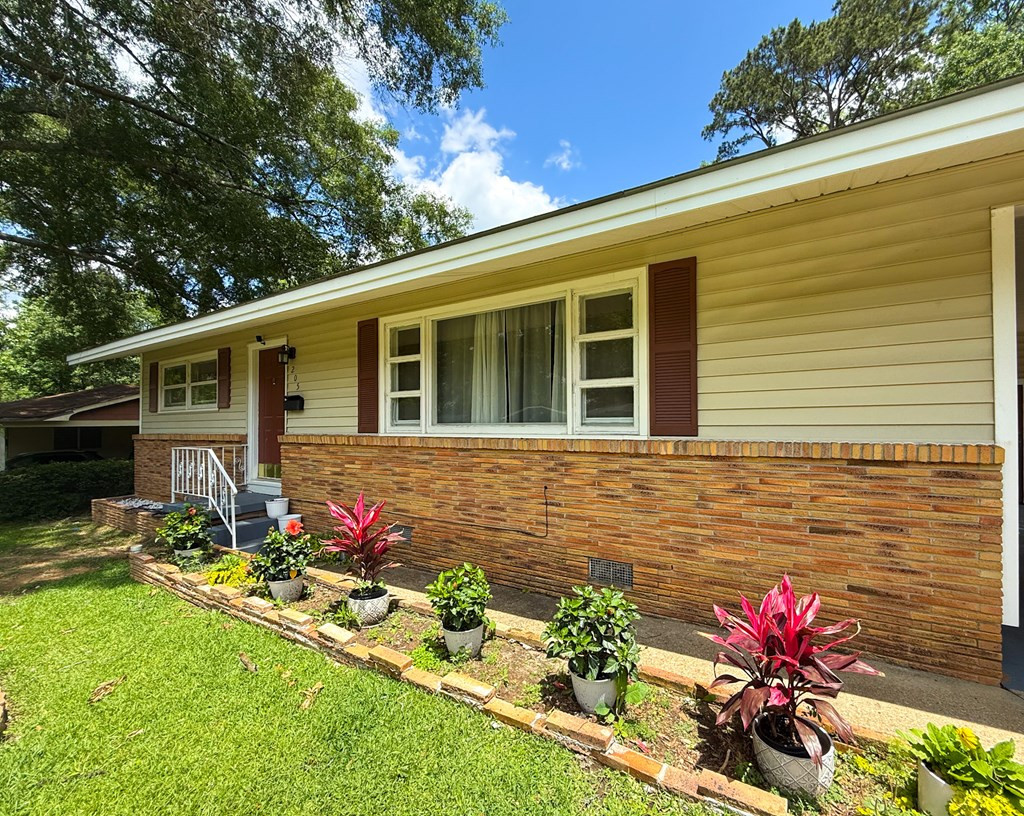 205 Butler Street McComb, MS 39648 - Photo 2 of 21 Photo 2