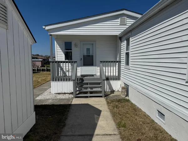 $2,000 | 36991 Laws Point Road, Selbyville, DE 19975