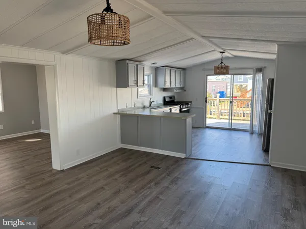 $2,000 | 36991 Laws Point Road, Selbyville, DE 19975