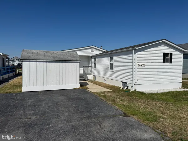 $2,000 | 36991 Laws Point Road, Selbyville, DE 19975