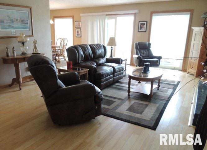 6265 B Street Colona, IL 61241 - Photo 4 of 23 Gallery Image 4