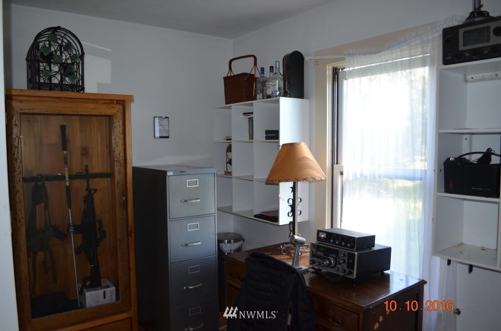 169 West Little Island Road Cathlamet, WA 98612 - Photo 15 of 18 Gallery Image 15