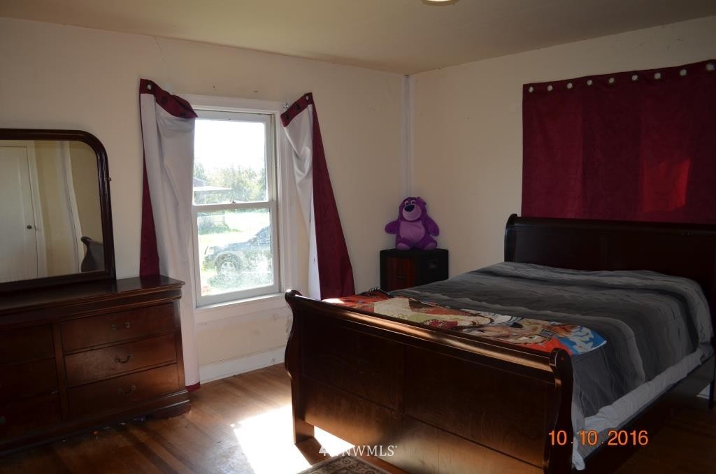 169 West Little Island Road Cathlamet, WA 98612 - Photo 16 of 18 Gallery Image 16