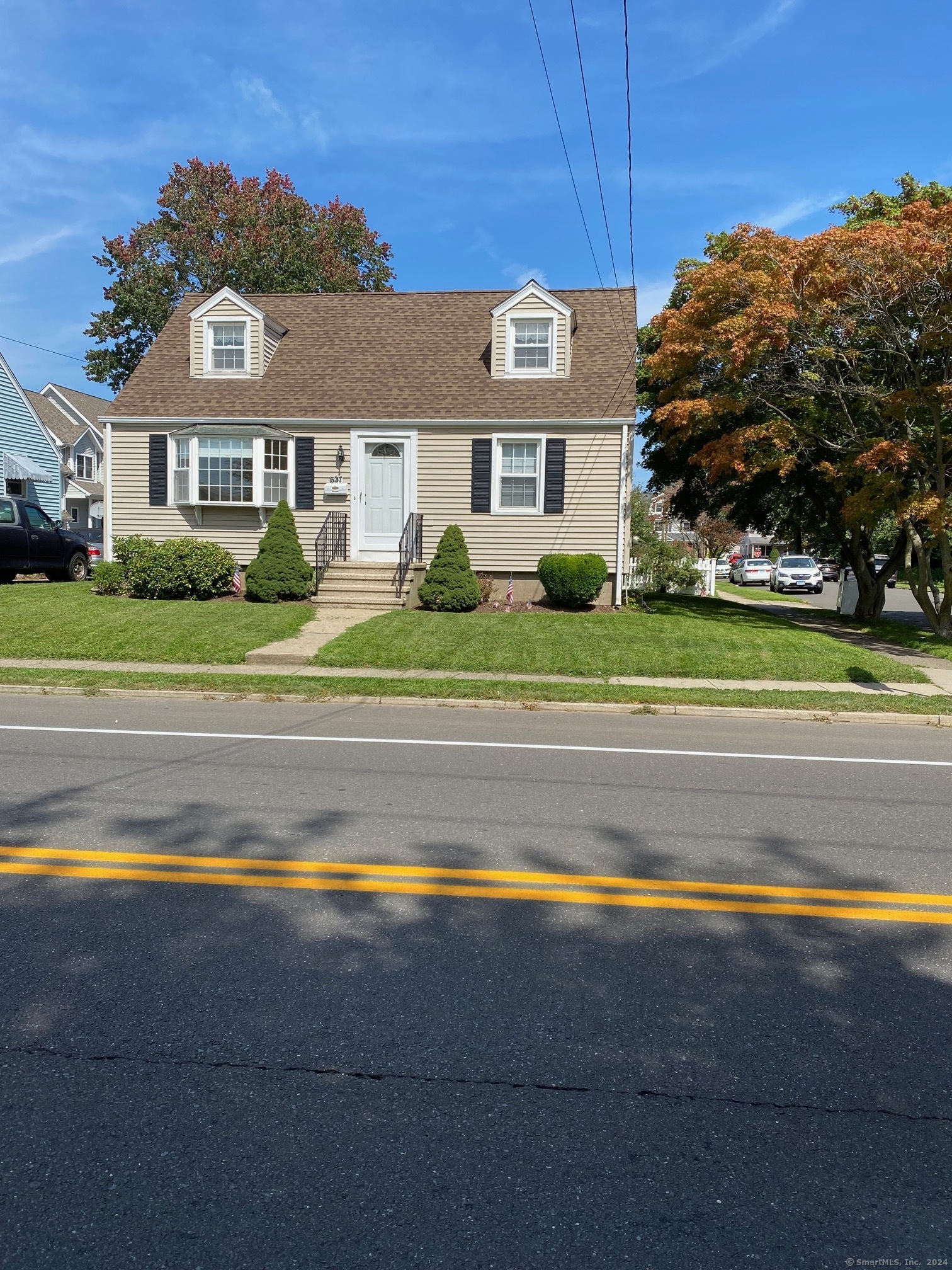 537 Reef Road Fairfield, CT 06824 - Photo 1 of 1