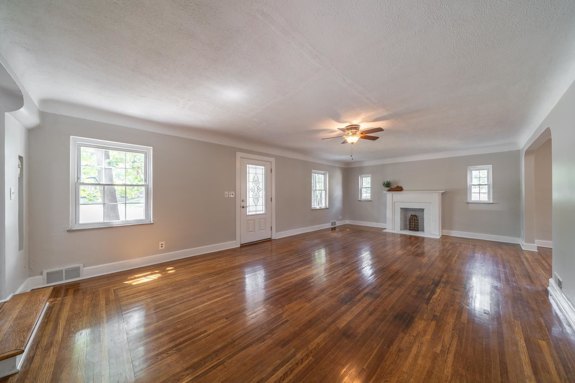 8 East Orchard Road Fort Mitchell, KY 41011 - Photo 5 of 34 Gallery Image 5