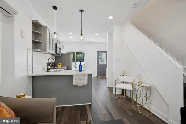 $135,000 | 650 East Wensley Street, Philadelphia, PA 19134