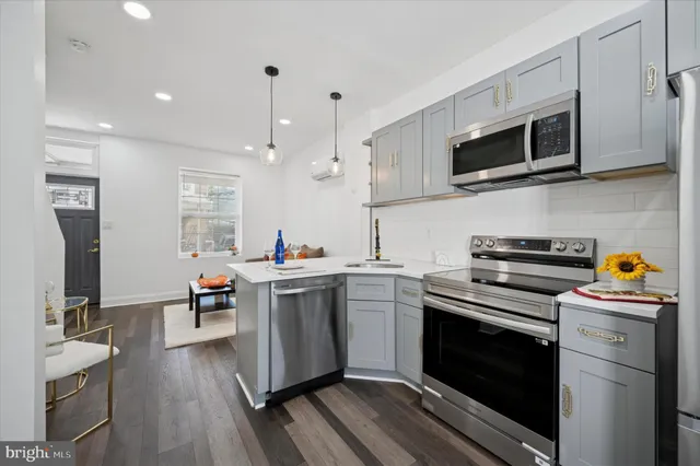 $135,000 | 650 East Wensley Street, Philadelphia, PA 19134