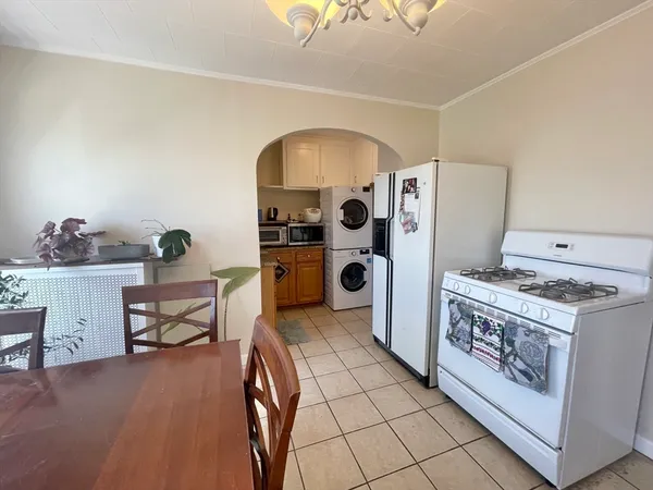 $2,700 | 94 St Andrew Road, Unit 3, Boston, MA 02128