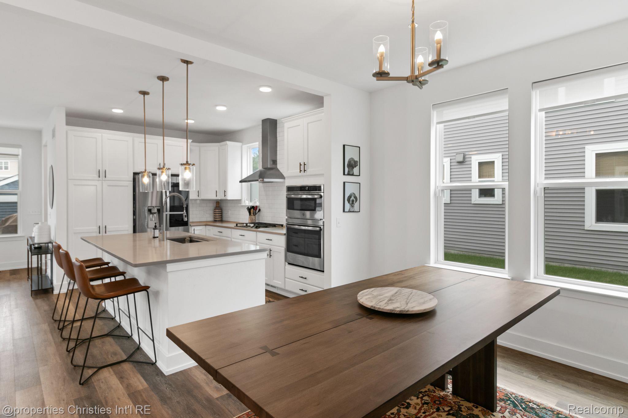 2561 Massoit Road Royal Oak, MI 48073 - Photo 5 of 34 Gallery Image 5