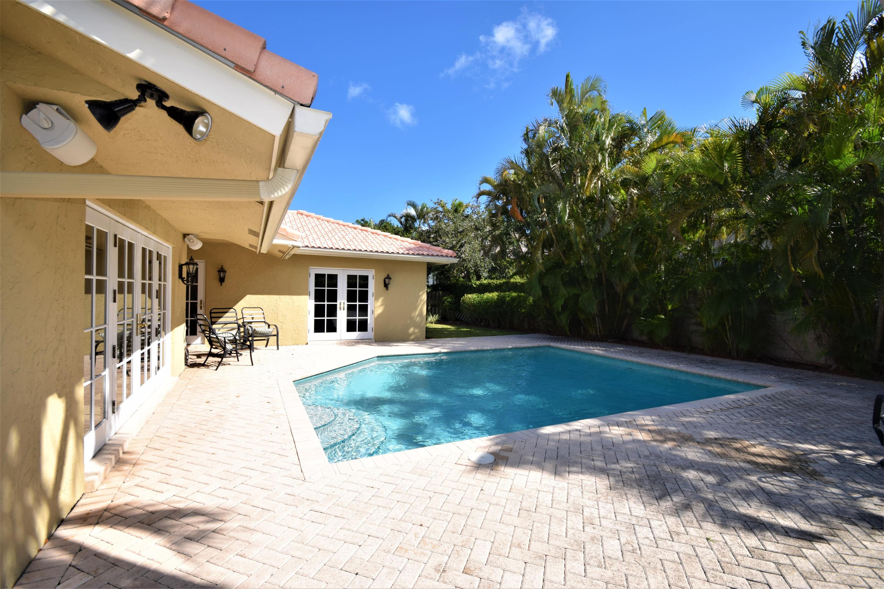 468 Southwest 15th Drive Boca Raton, FL 33432 - Photo 29 of 31 DSC_7328