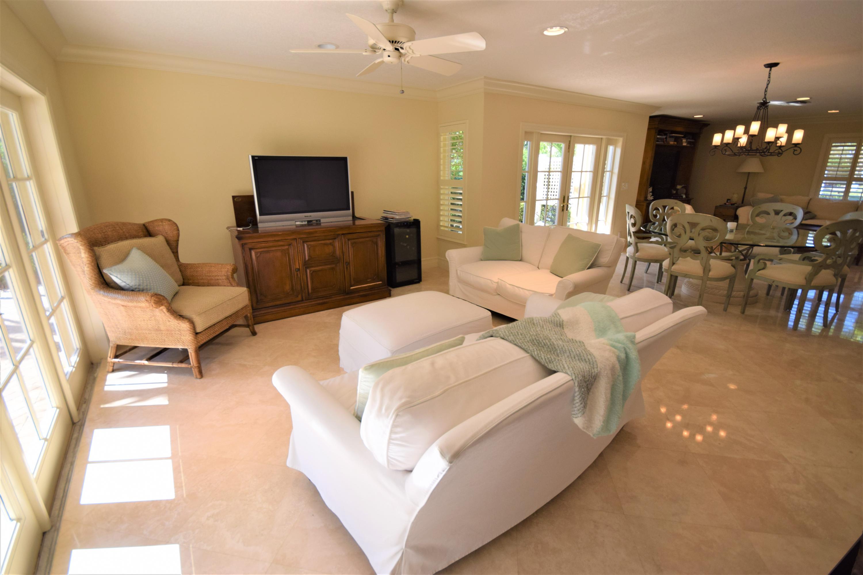468 Southwest 15th Drive Boca Raton, FL 33432 - Photo 3 of 31 DSC_7287