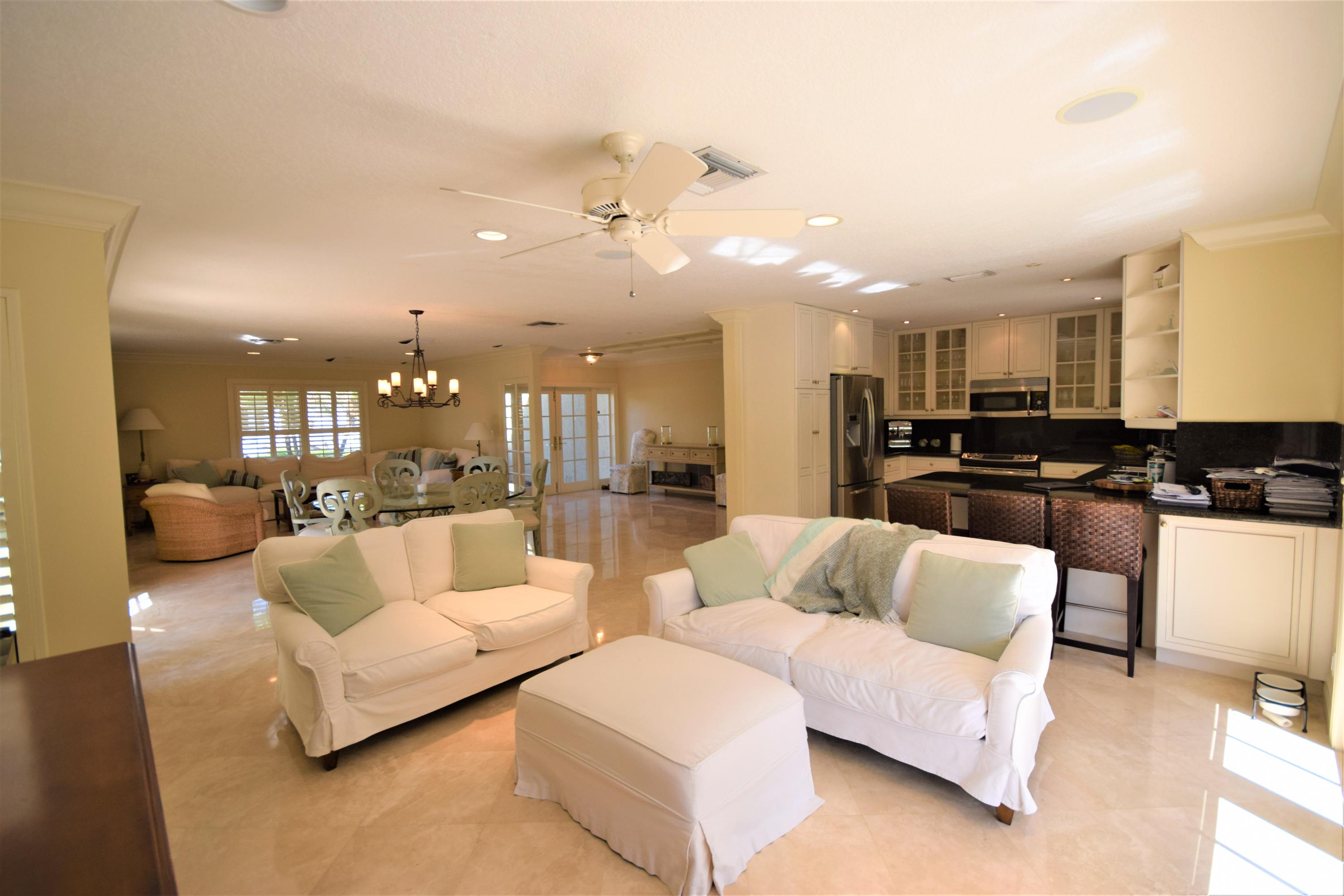 468 Southwest 15th Drive Boca Raton, FL 33432 - Photo 4 of 31 DSC_7288