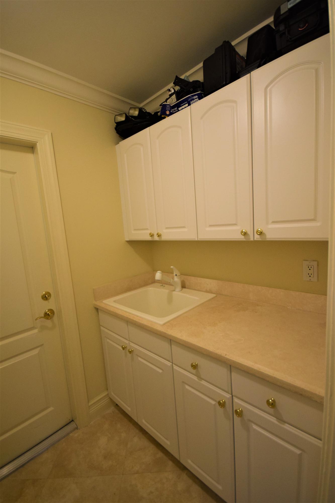 468 Southwest 15th Drive Boca Raton, FL 33432 - Photo 10 of 31 DSC_7297
