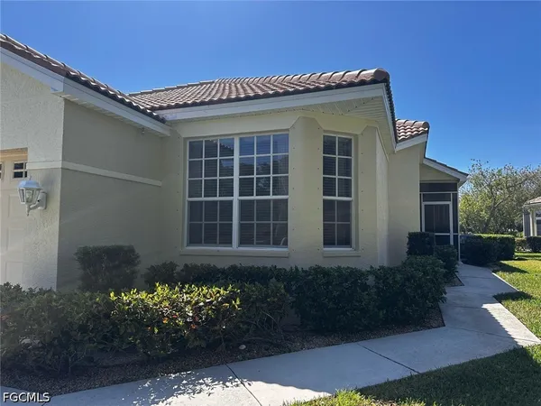 $6,300 | 17006 Middlebrook Court, Fort Myers, FL 33908