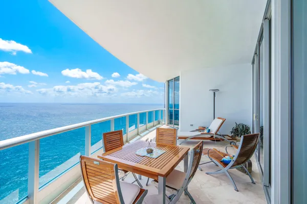 $2,650,000 | 1600 South Ocean Boulevard, Unit MPH02, Pompano Beach, FL 33062