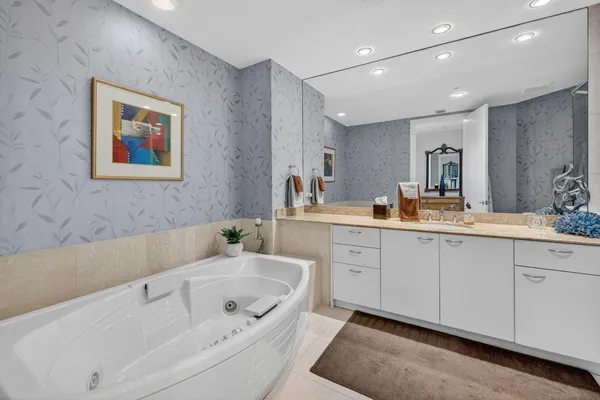 $2,650,000 | 1600 South Ocean Boulevard, Unit MPH02, Pompano Beach, FL 33062