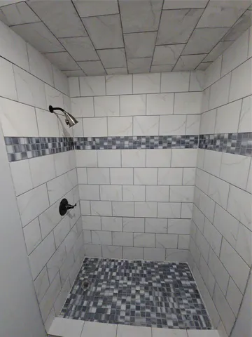 $1,895 | 19415 Southaven Drive, Houston, TX 77084