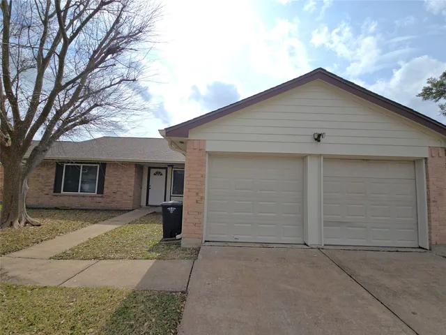 $1,895 | 19415 Southaven Drive, Houston, TX 77084