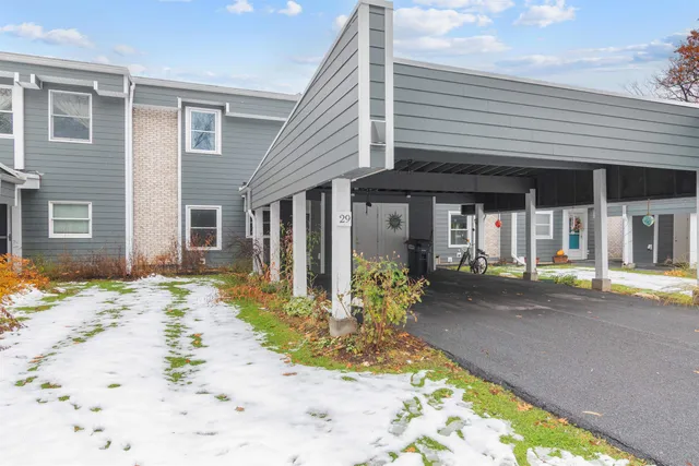 $299,000 | 8 Timber Lane, Unit 29, South Burlington, VT 05403