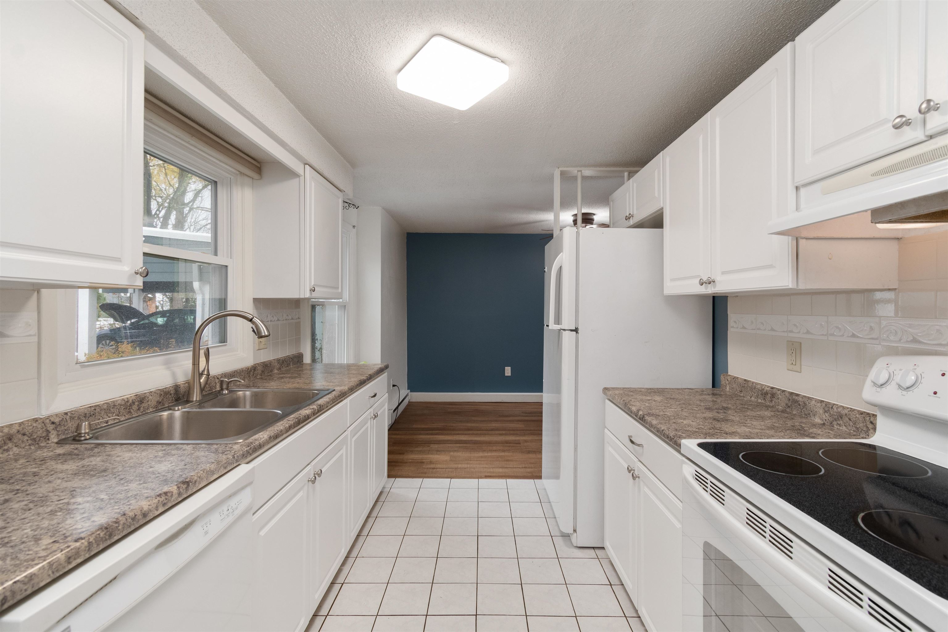 8 Timber Lane, Unit 29 South Burlington, VT 05403 - Photo 8 of 44