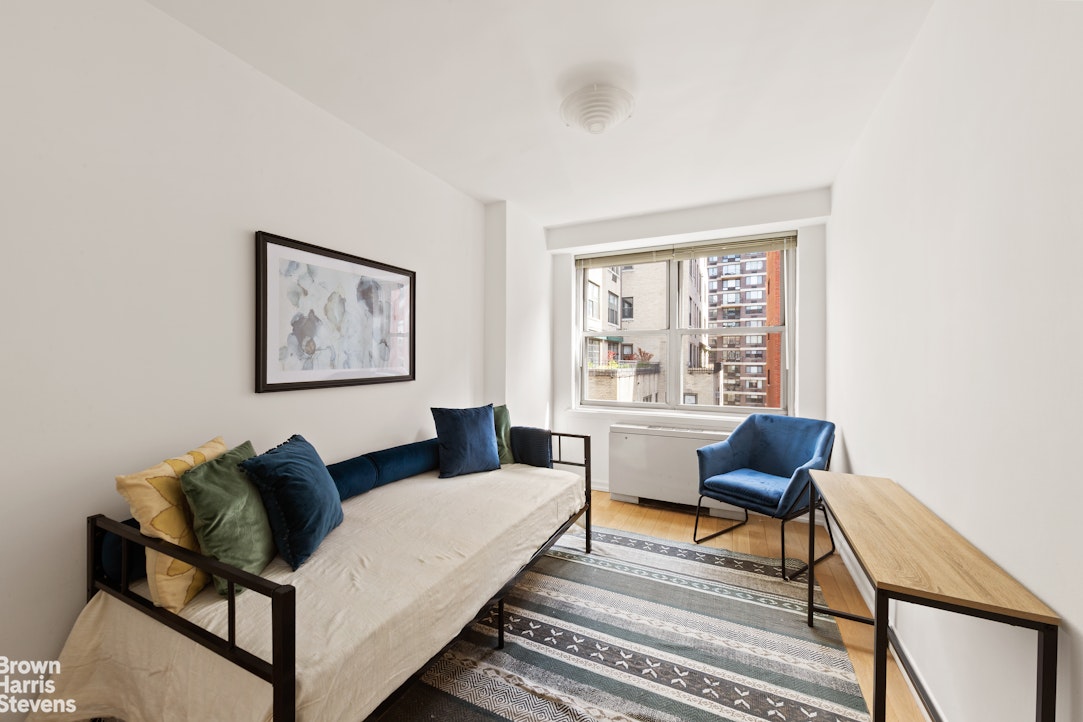 55 East 87th Street, Unit 12F Manhattan, NY 10128 - Photo 6 of 9