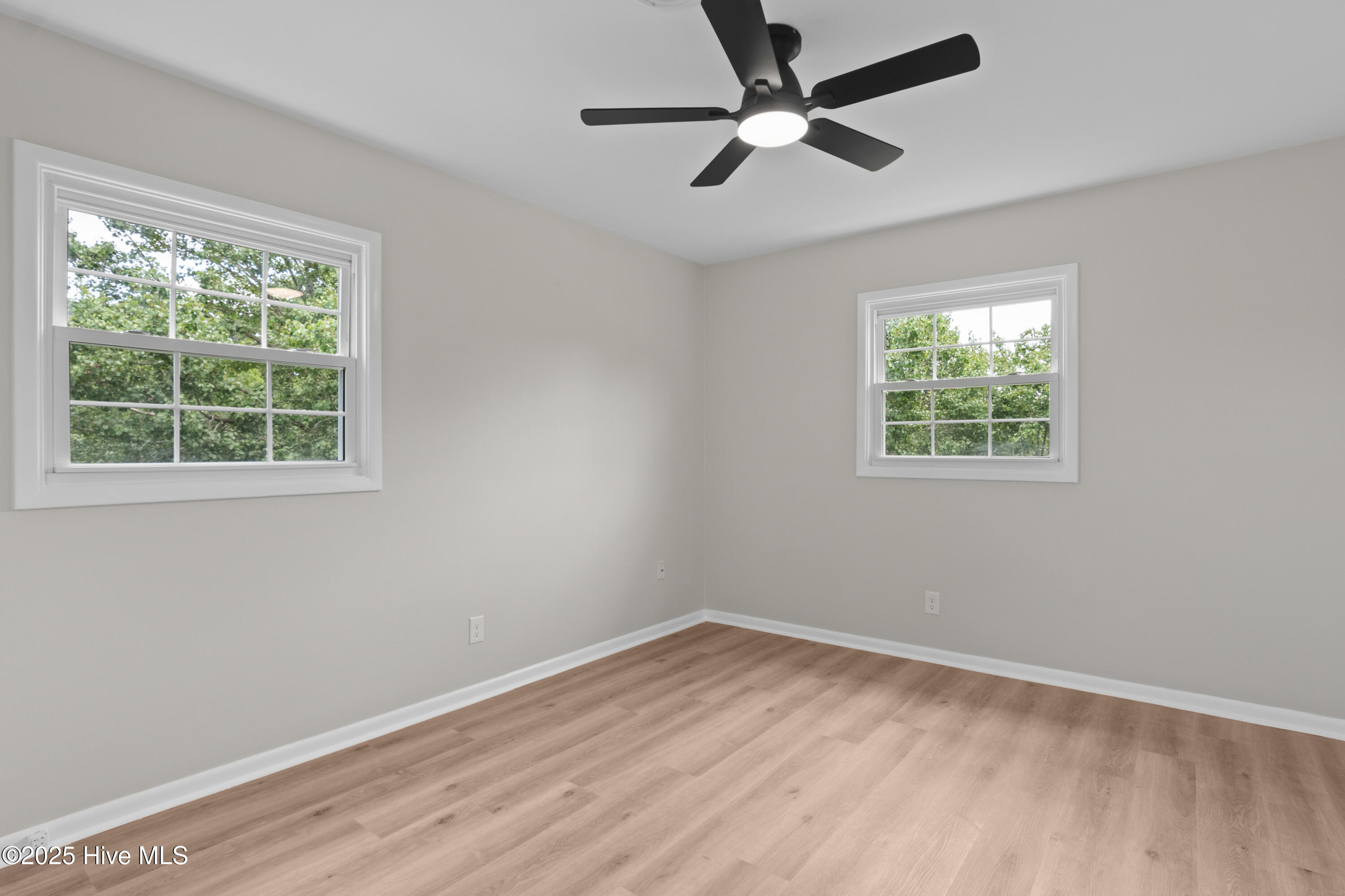 407 Thomas Drive Jacksonville, NC 28546 - Photo 27 of 45 26