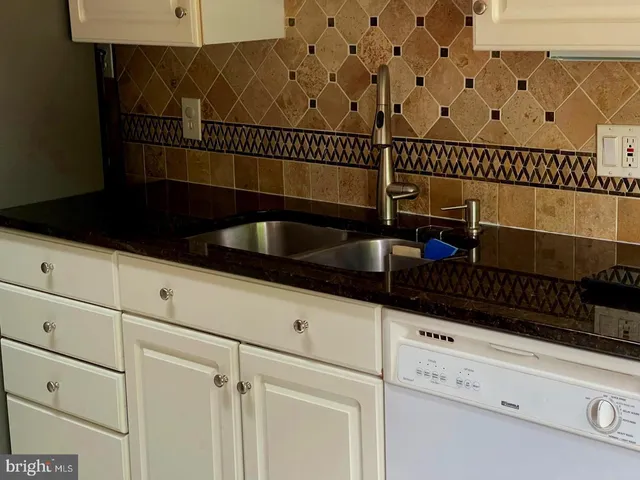 $3,500 | 4011 Southend Road, Rockville, MD 20853